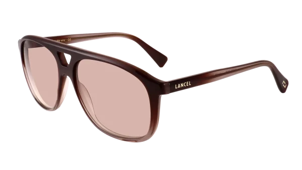 LA91076 C03 - Angélique