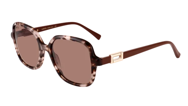 LA91078 C03 - Léana